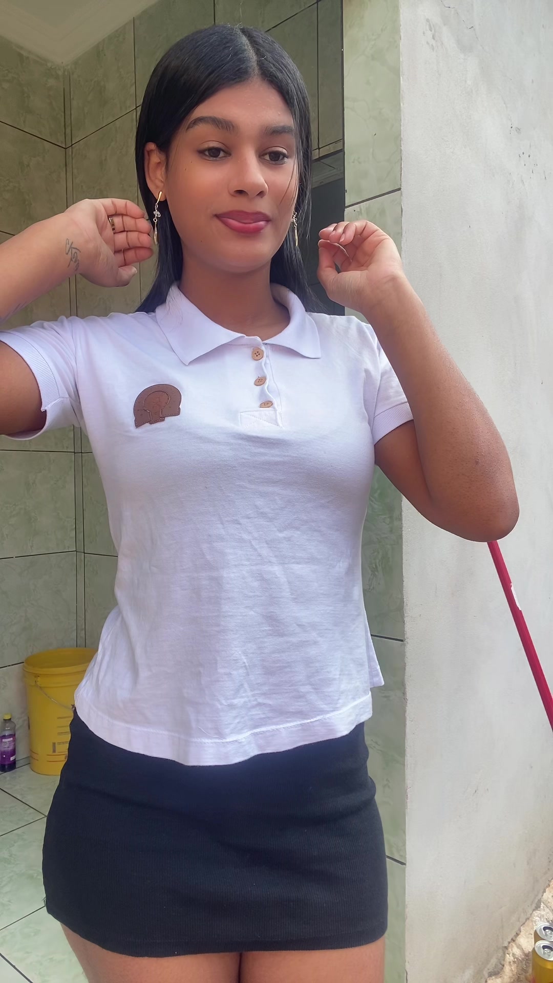@T&acirc;nia