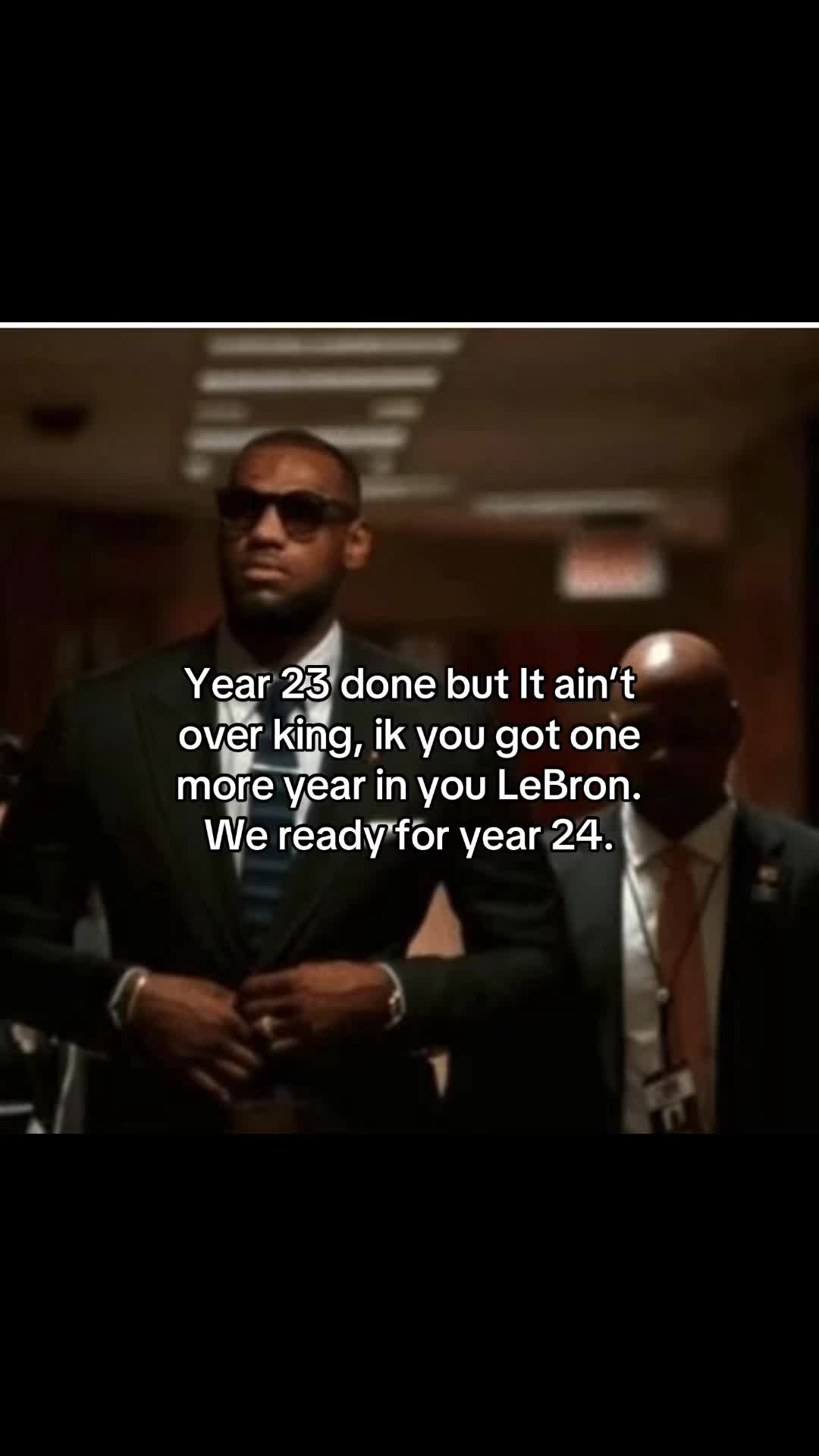 @￼