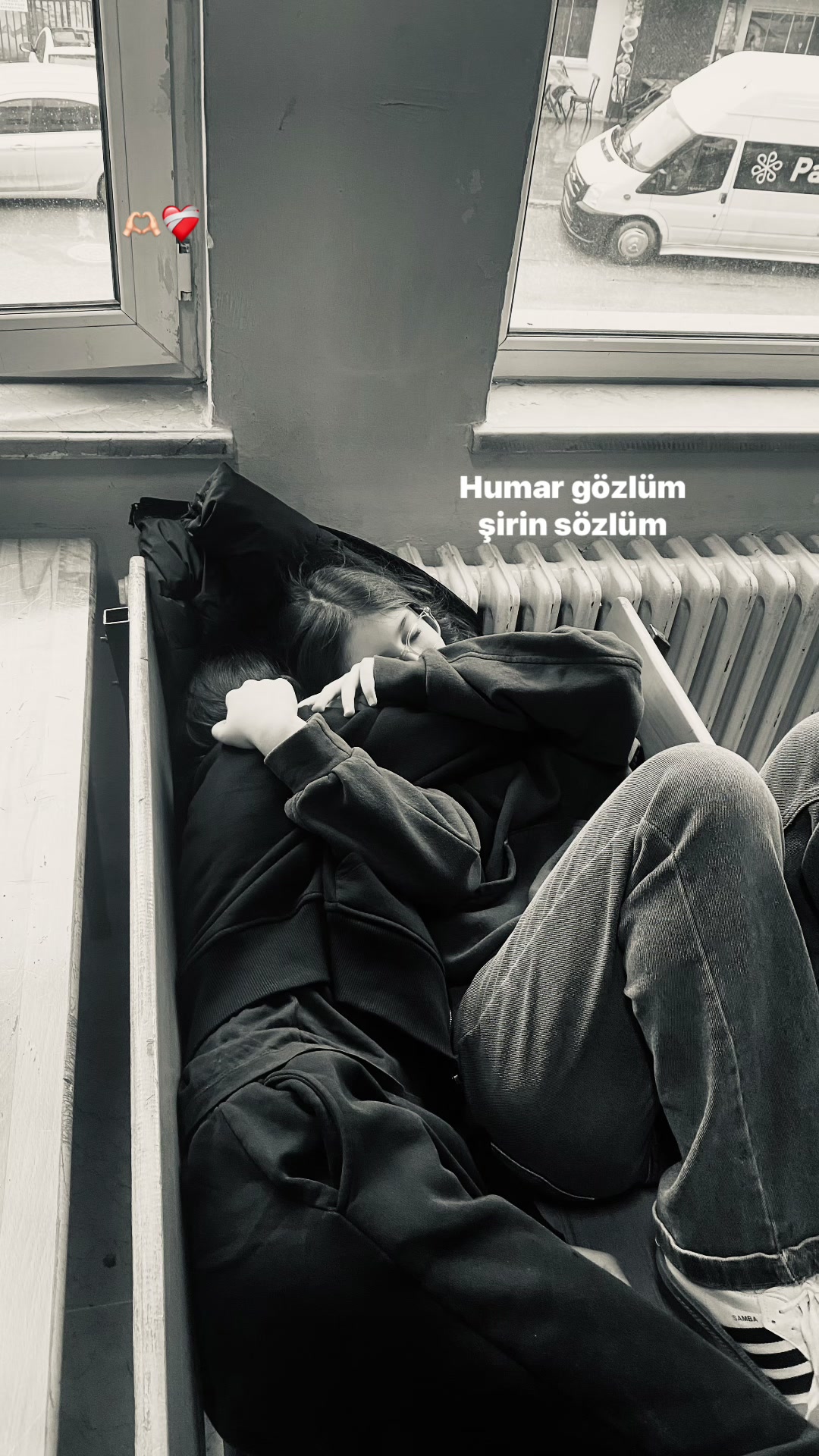 @𝔼𝕔𝕣𝕚𝕟
