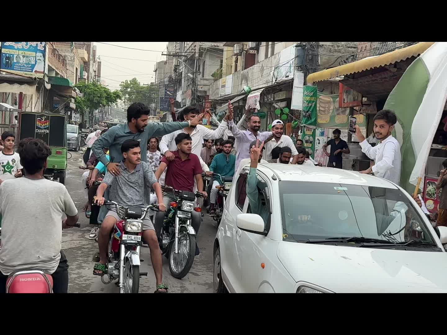 @نور محمد بٹ