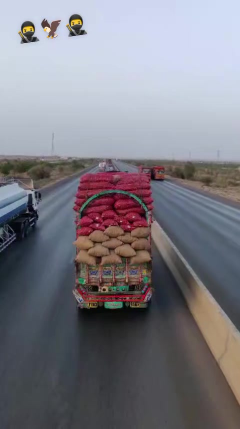 @حسنین جٹ