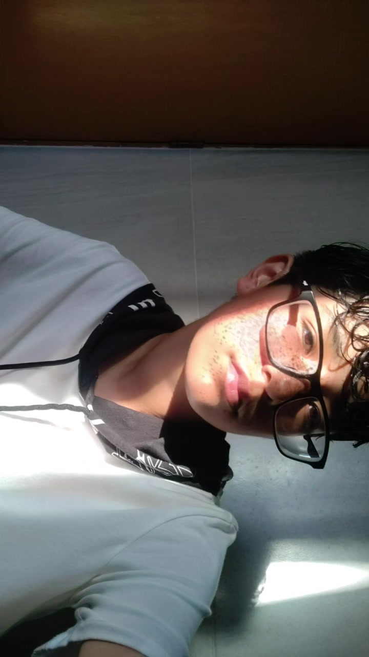 @Sebaaaa