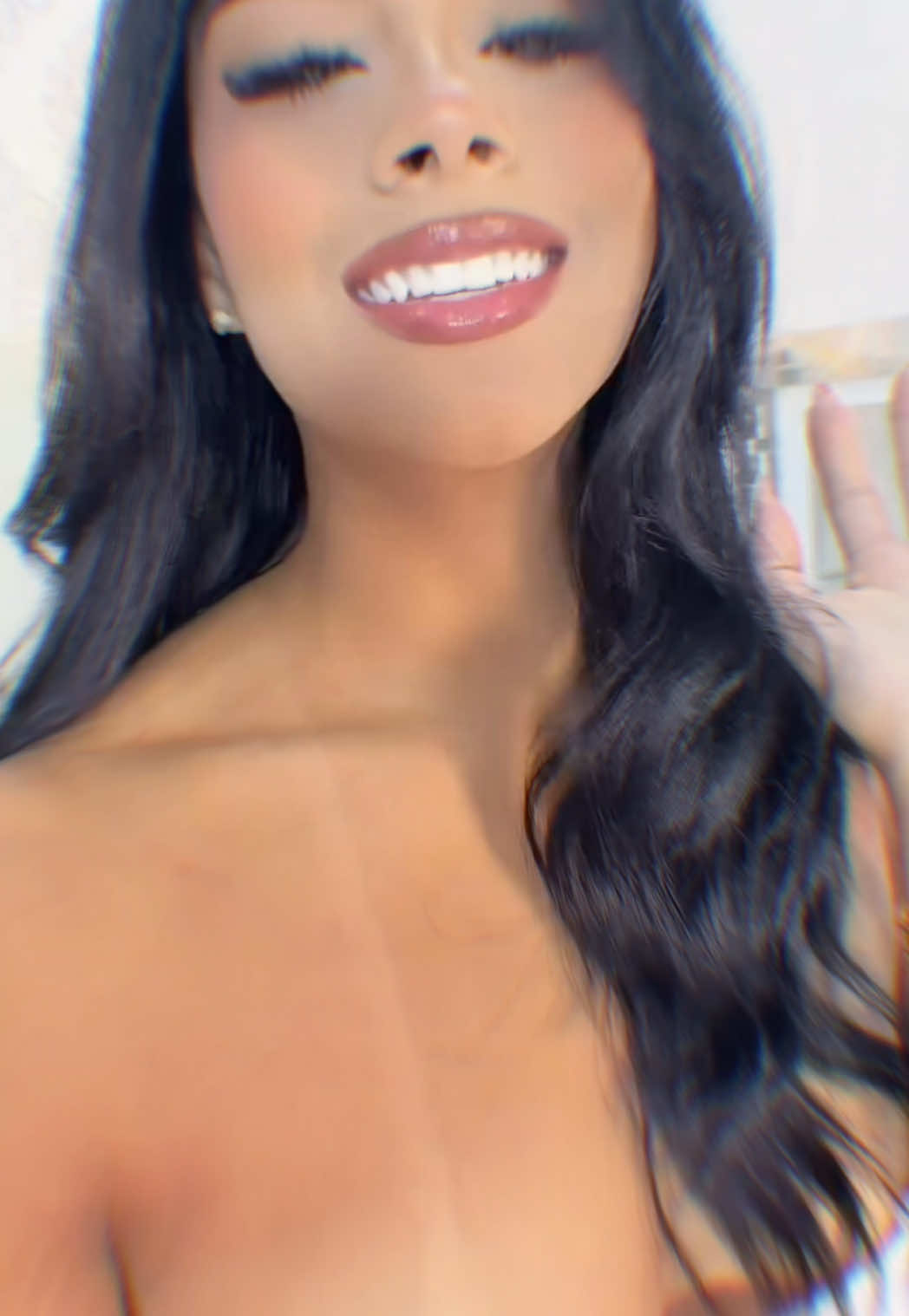 @Mia