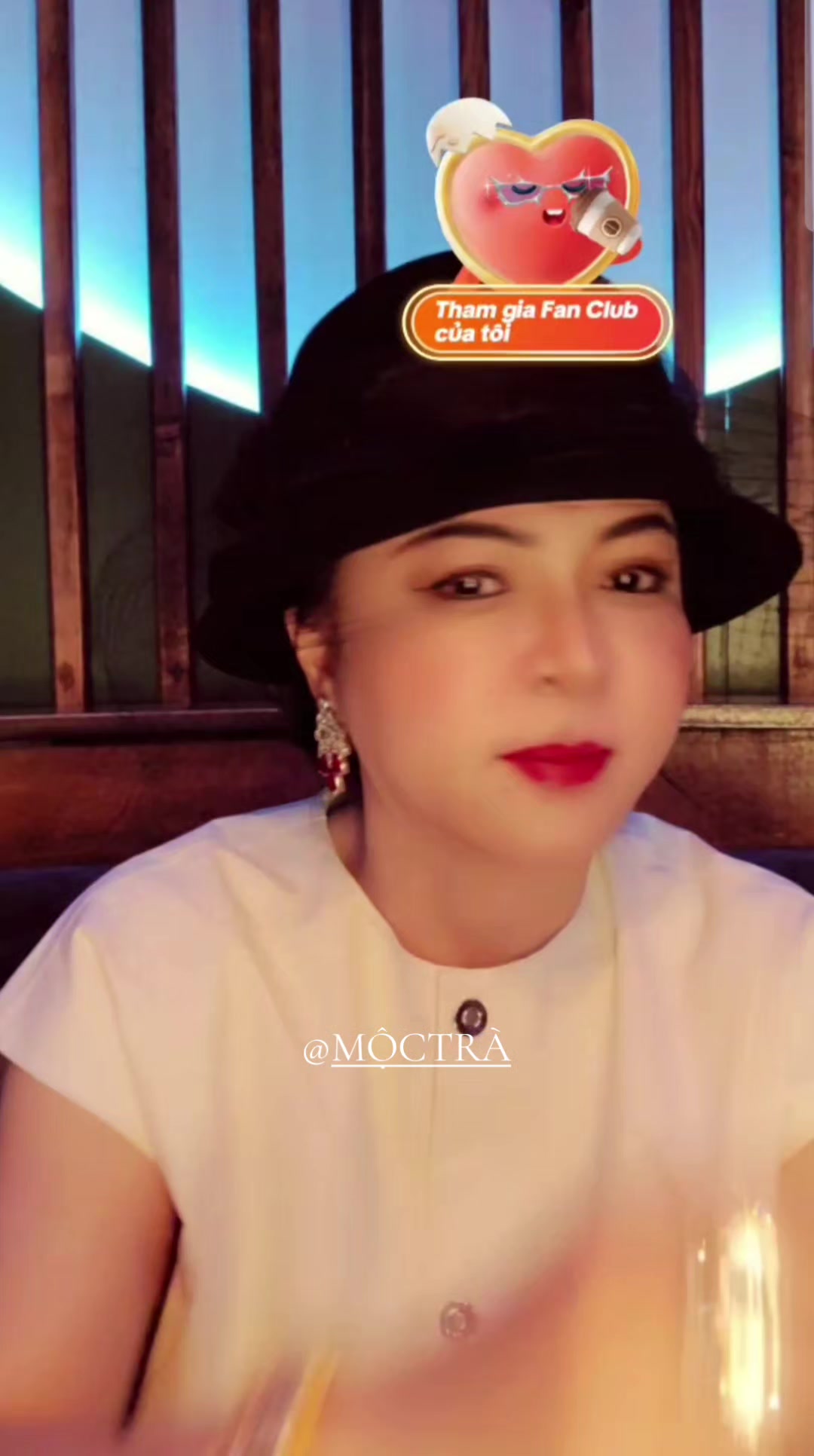 @MỘC TR&Agrave;