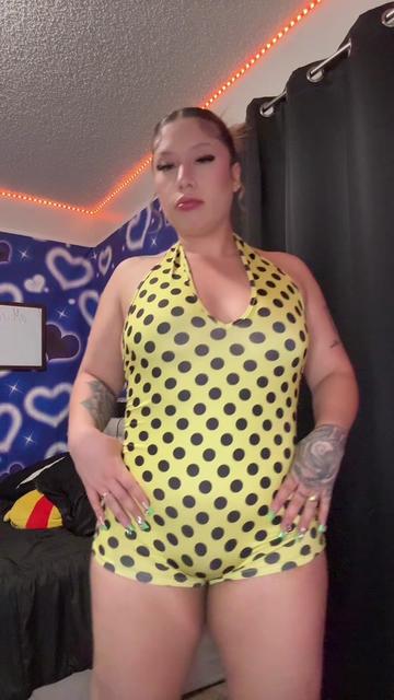 @thickummssbabyy