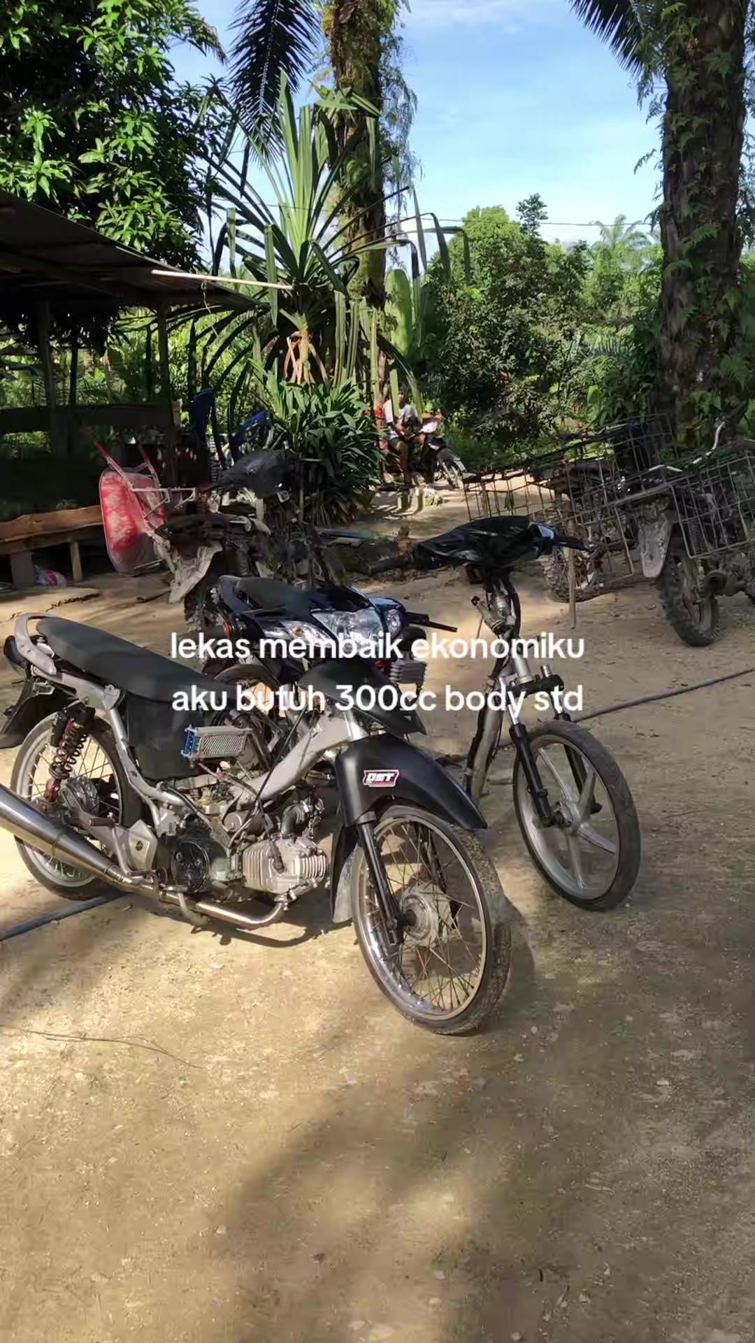 @hy