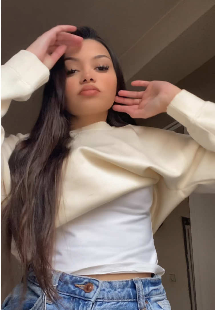 @aanch1._