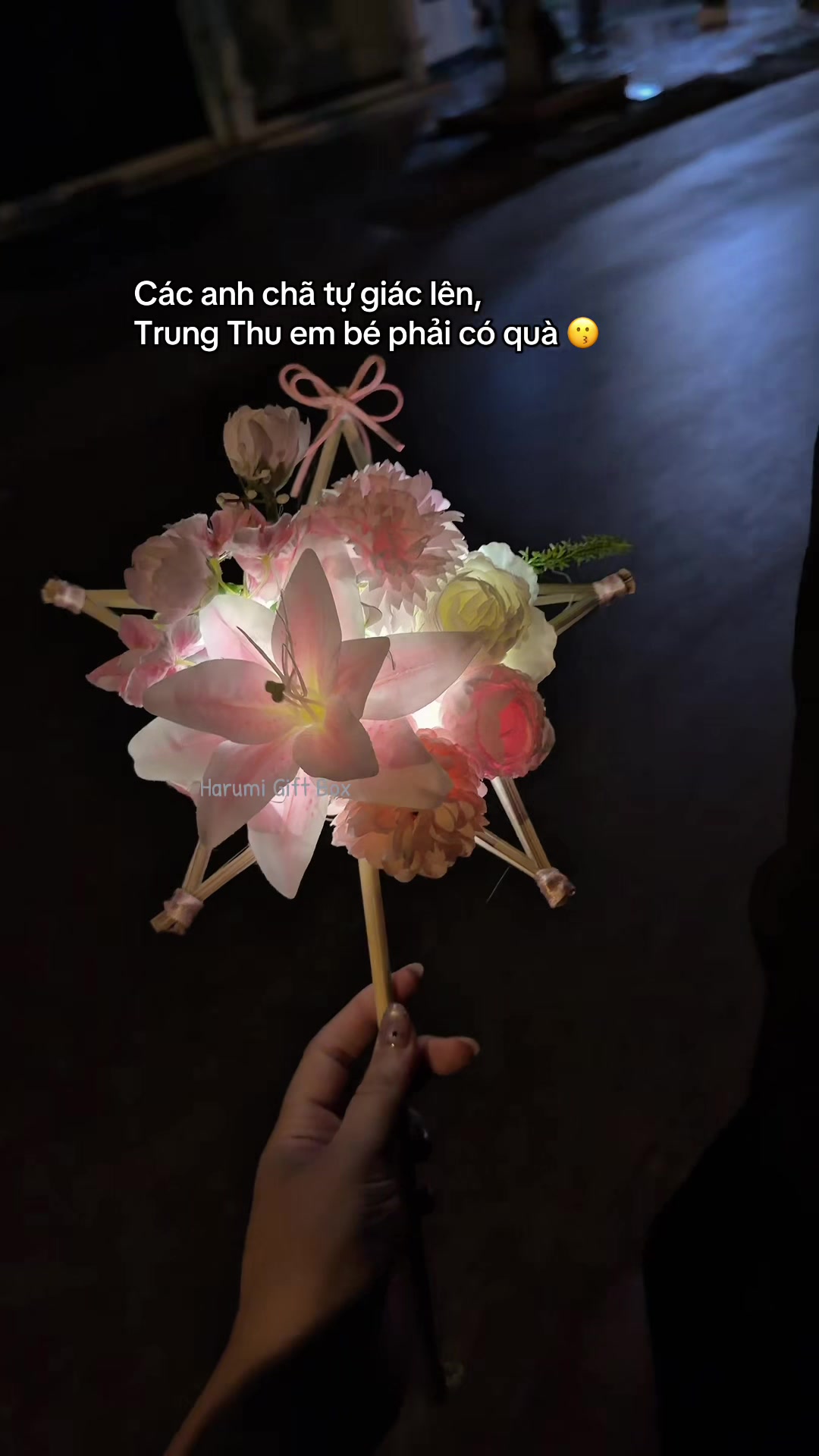 @Quà Gì Cũng Có