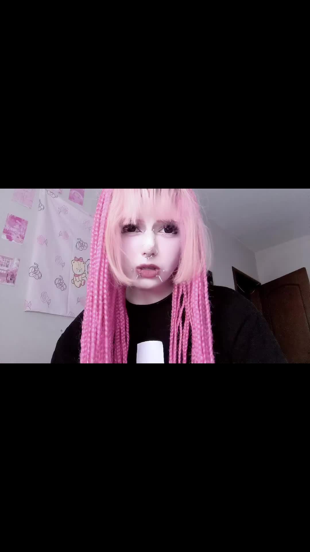 @✞