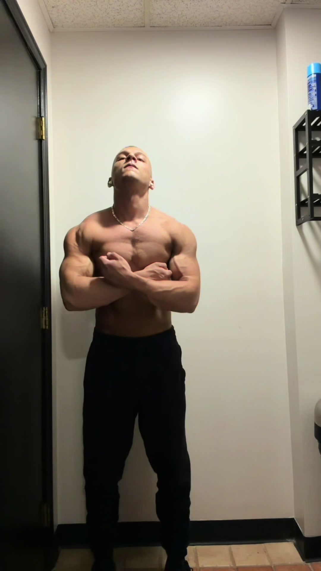 @Swolebruhz