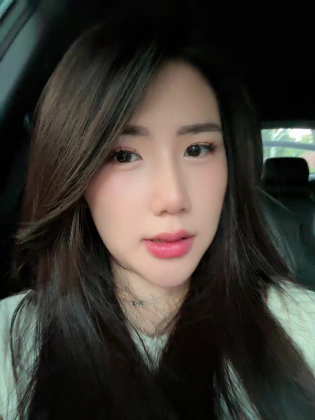 @CesyL