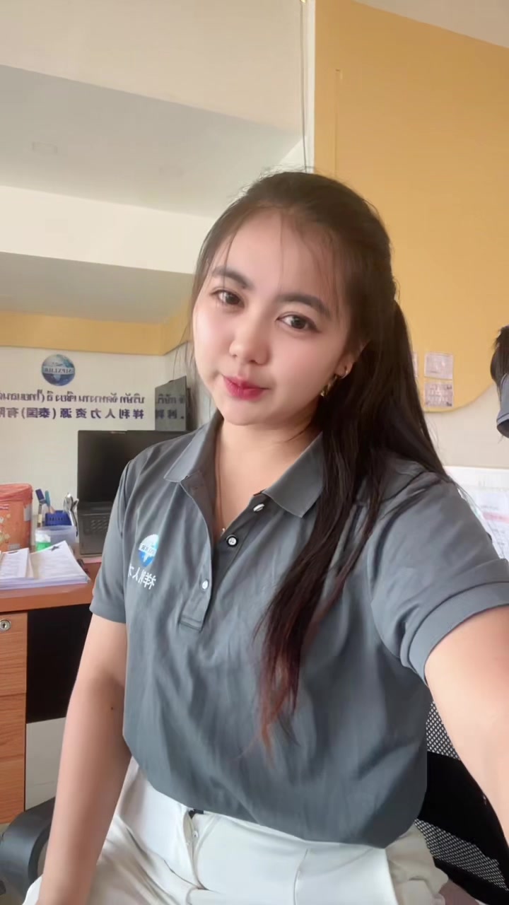 @พลอยไง🇹🇭🇲🇲(6.6M)
