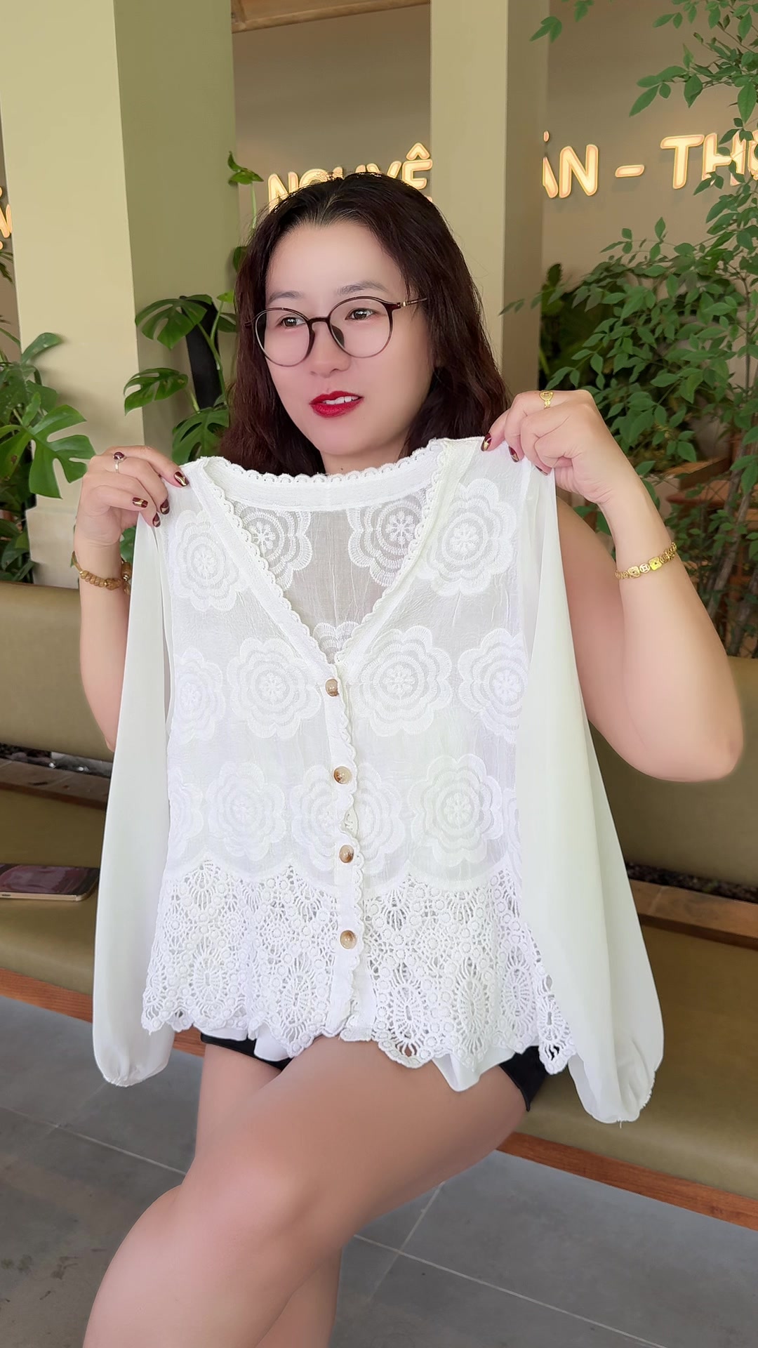 @Ổ Của Lộc1376