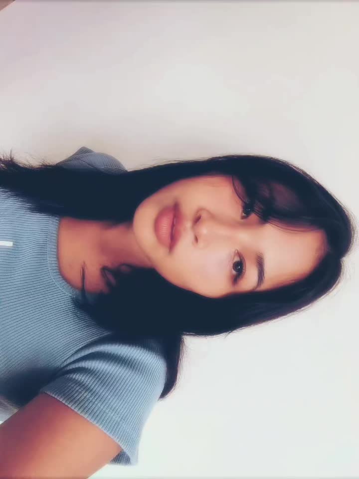 @melania🪷