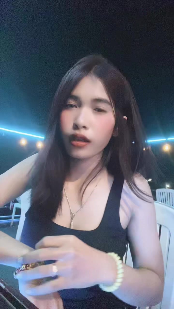 @🍎