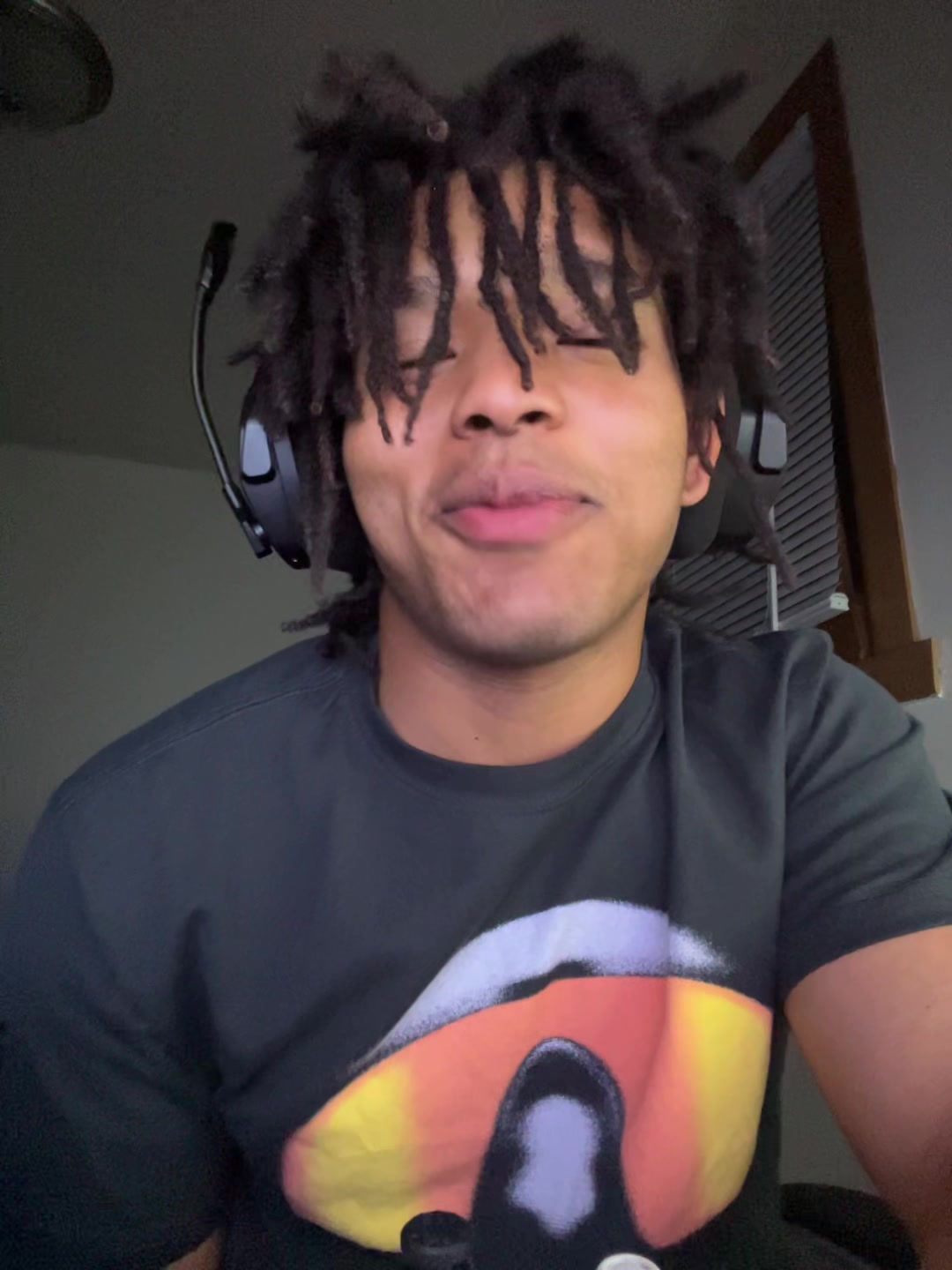@🕴️