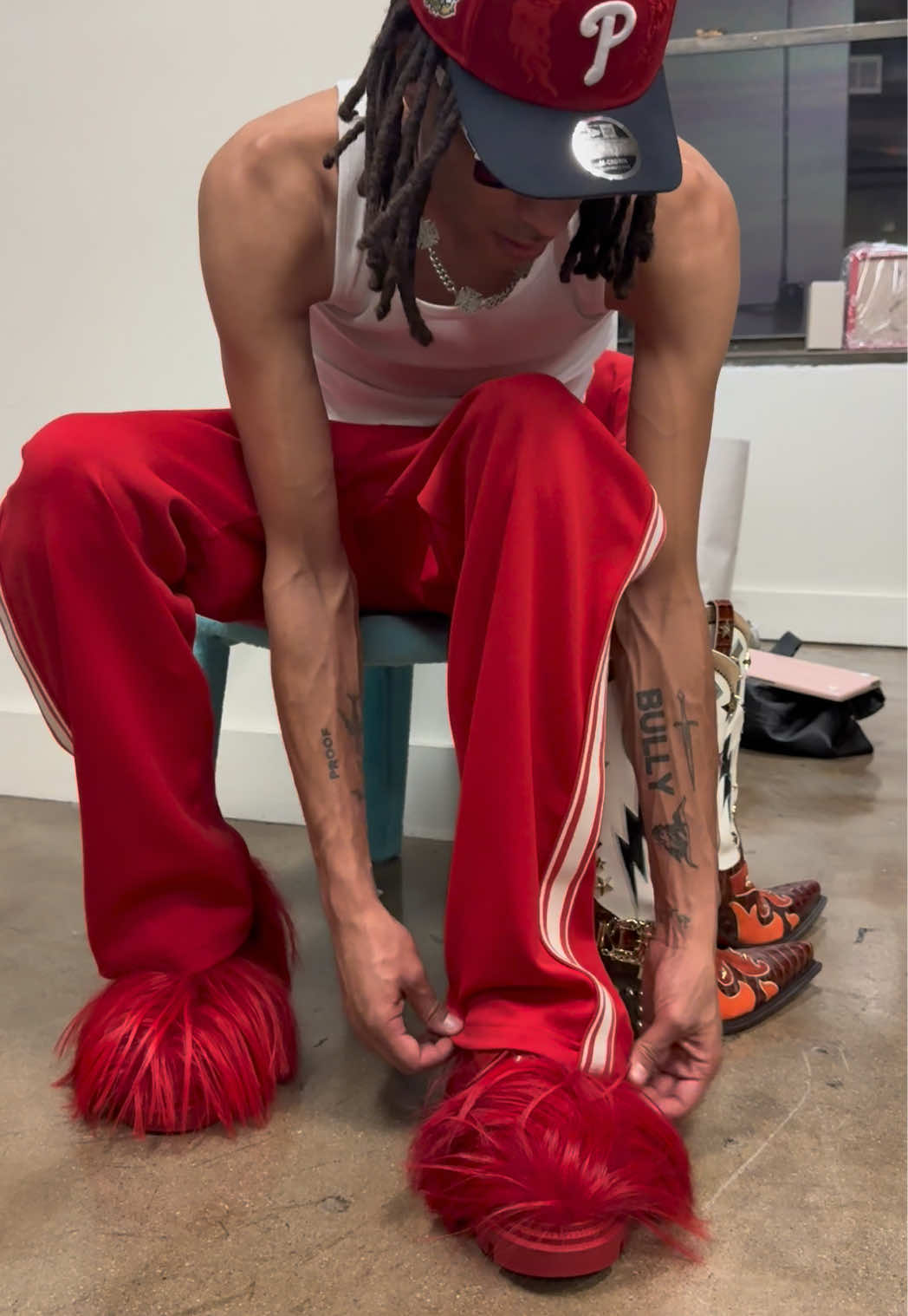 @UNEEK