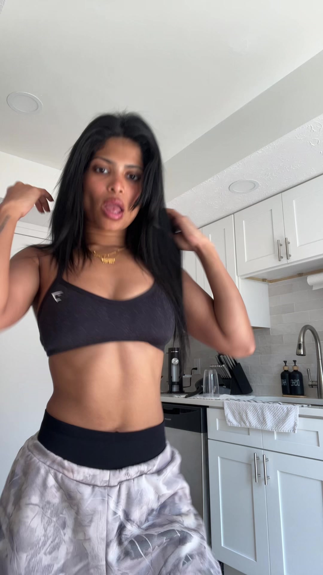 @Priaaaaa