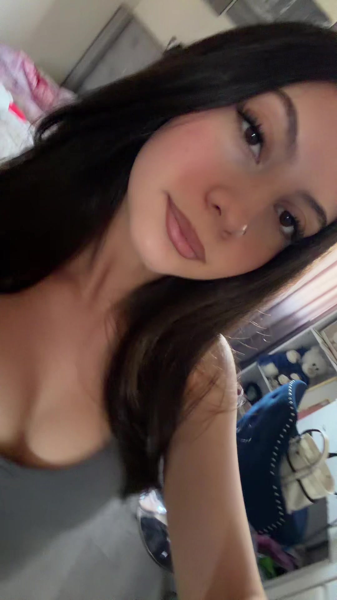 @𝓥