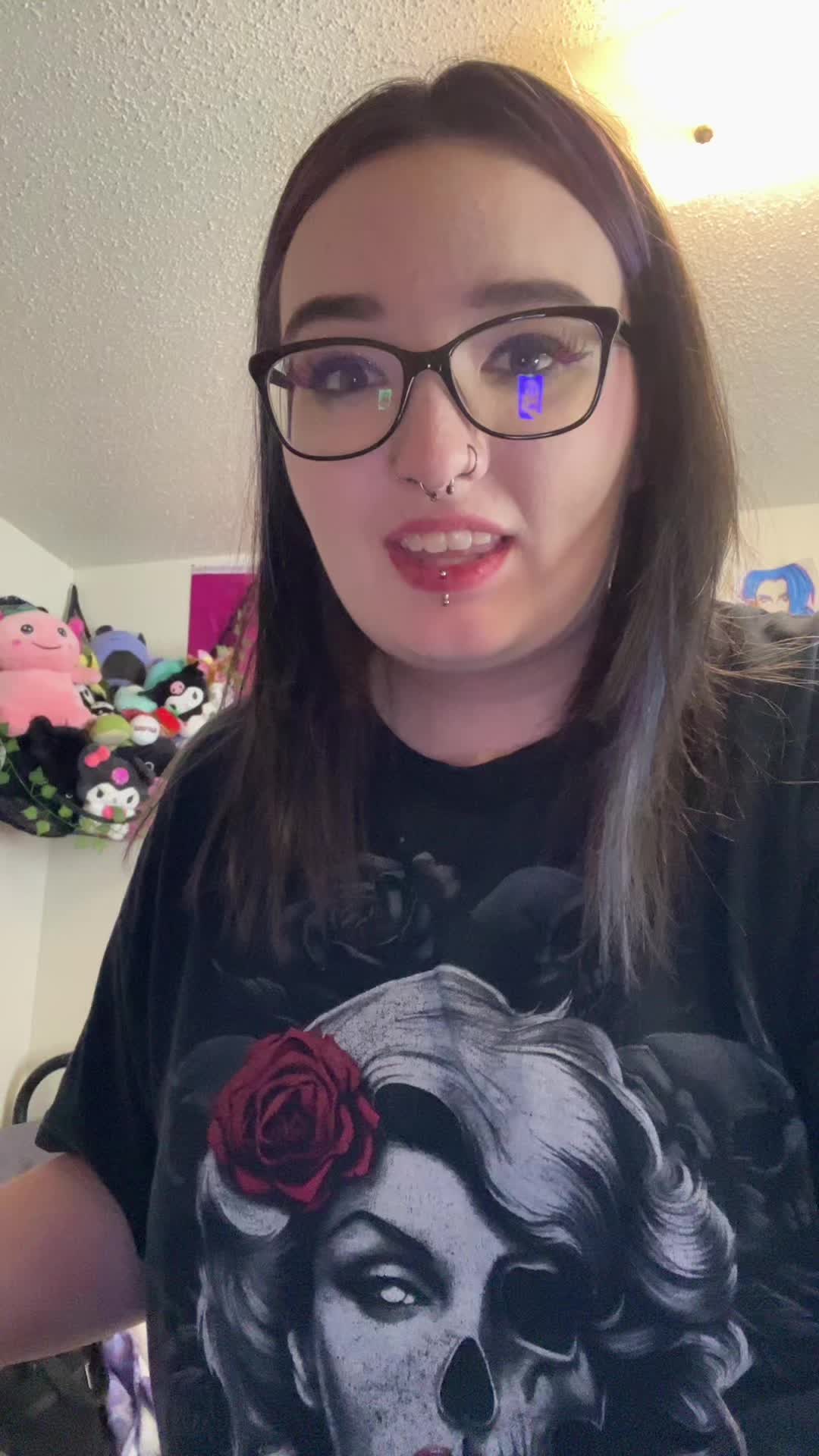 @Chronically Hailey🏳️&zwj;🌈✨