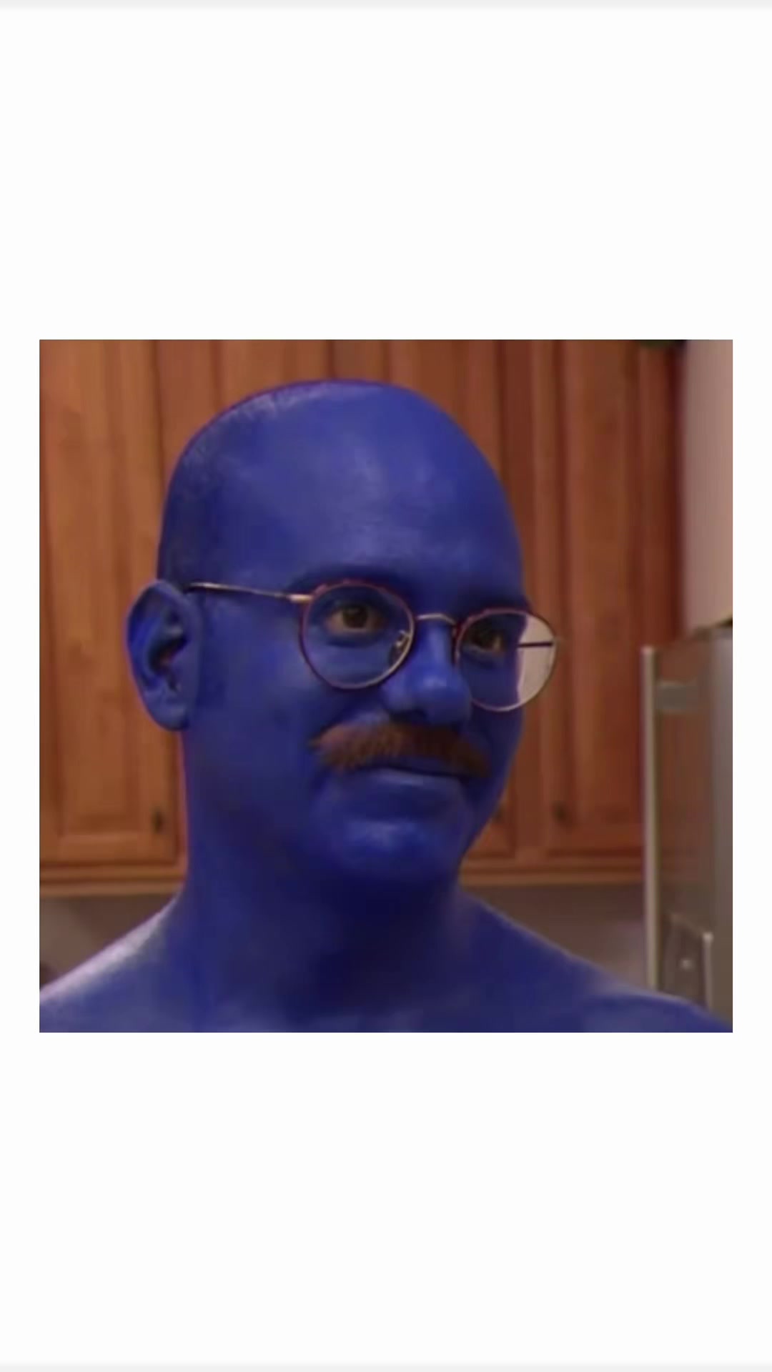 @✮