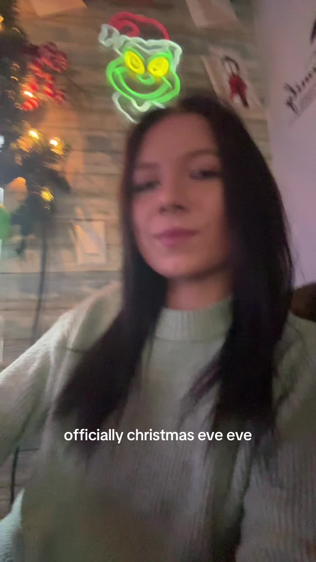 @Cloethompson17
