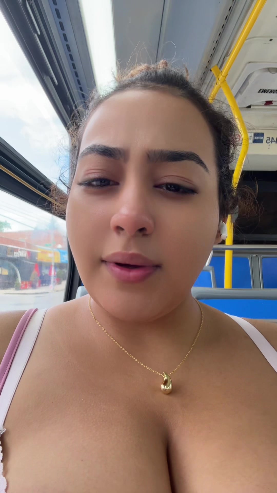 @NotAriannaDenise
