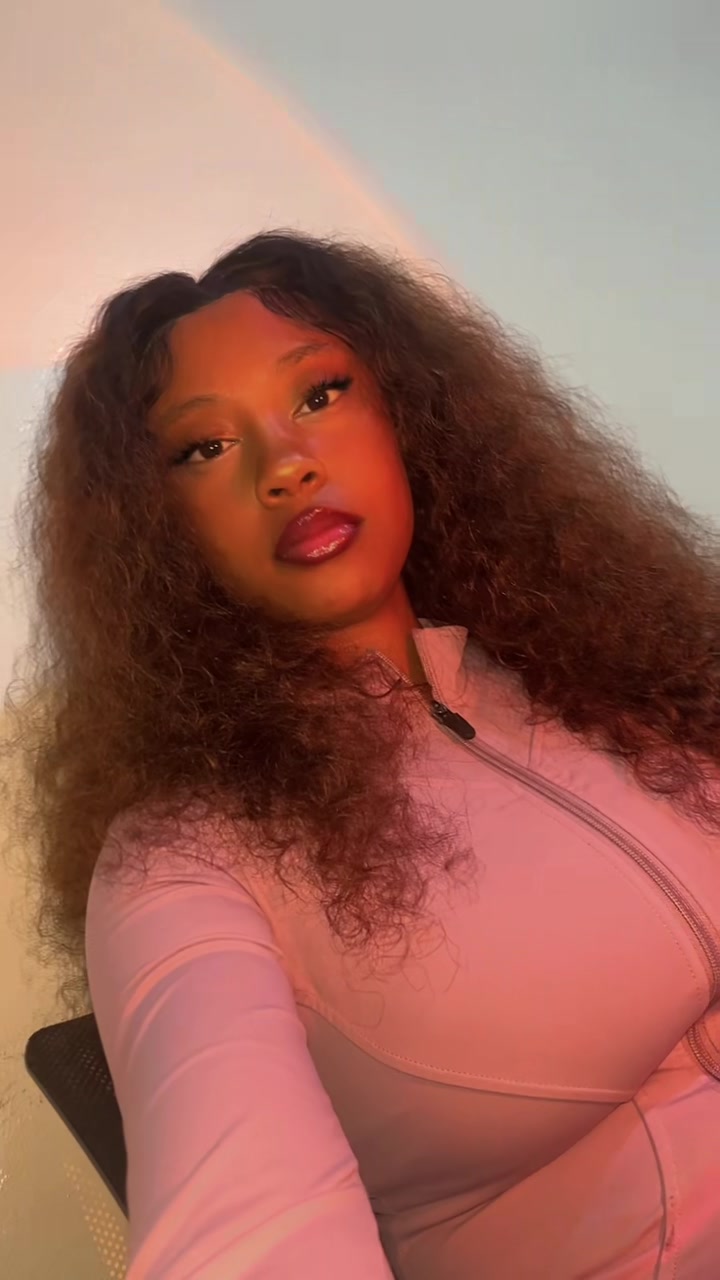 @Maureen 🧸🤎