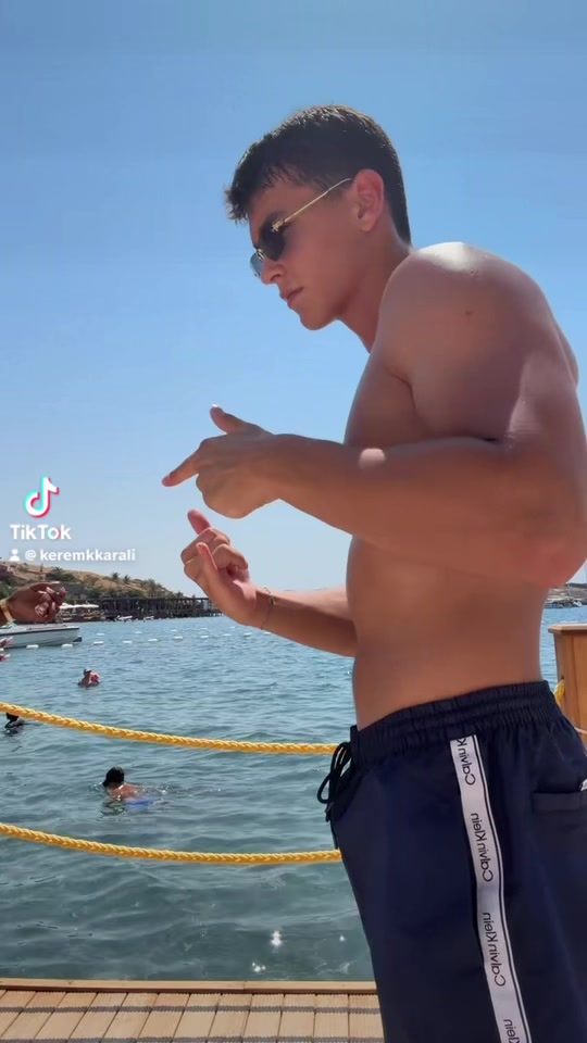 @Realglorious