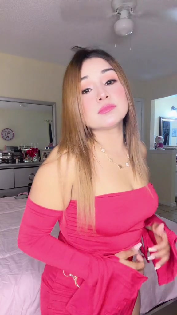 @Angelica27