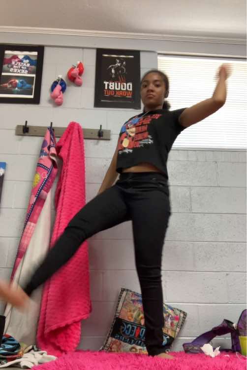 @missfabulousze