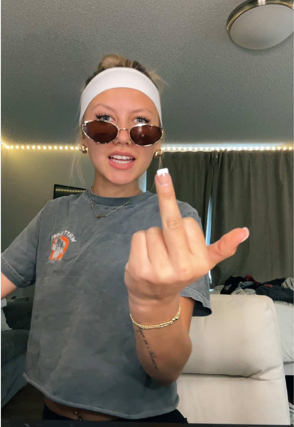 @KAY