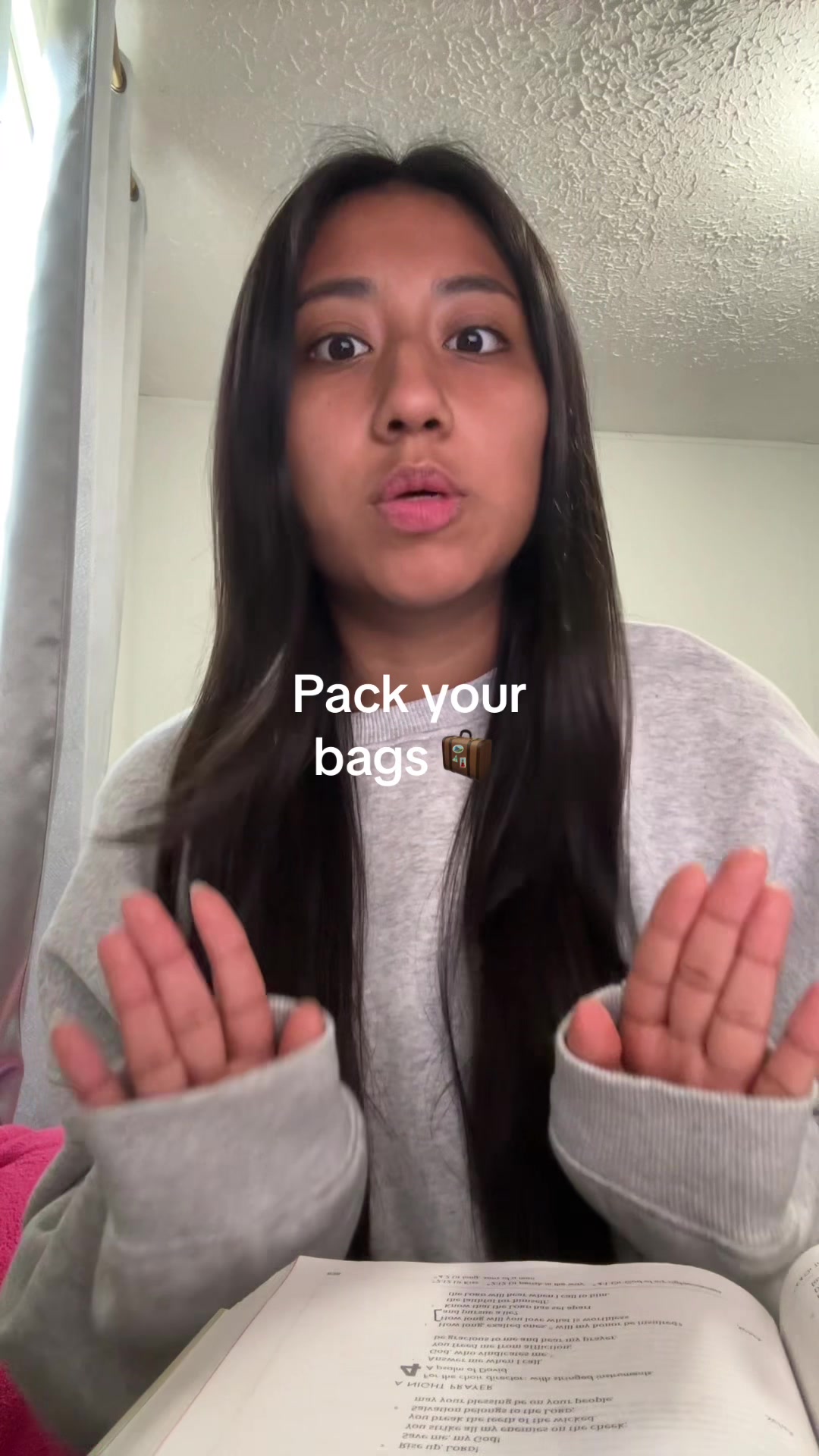 @evelynnmundo