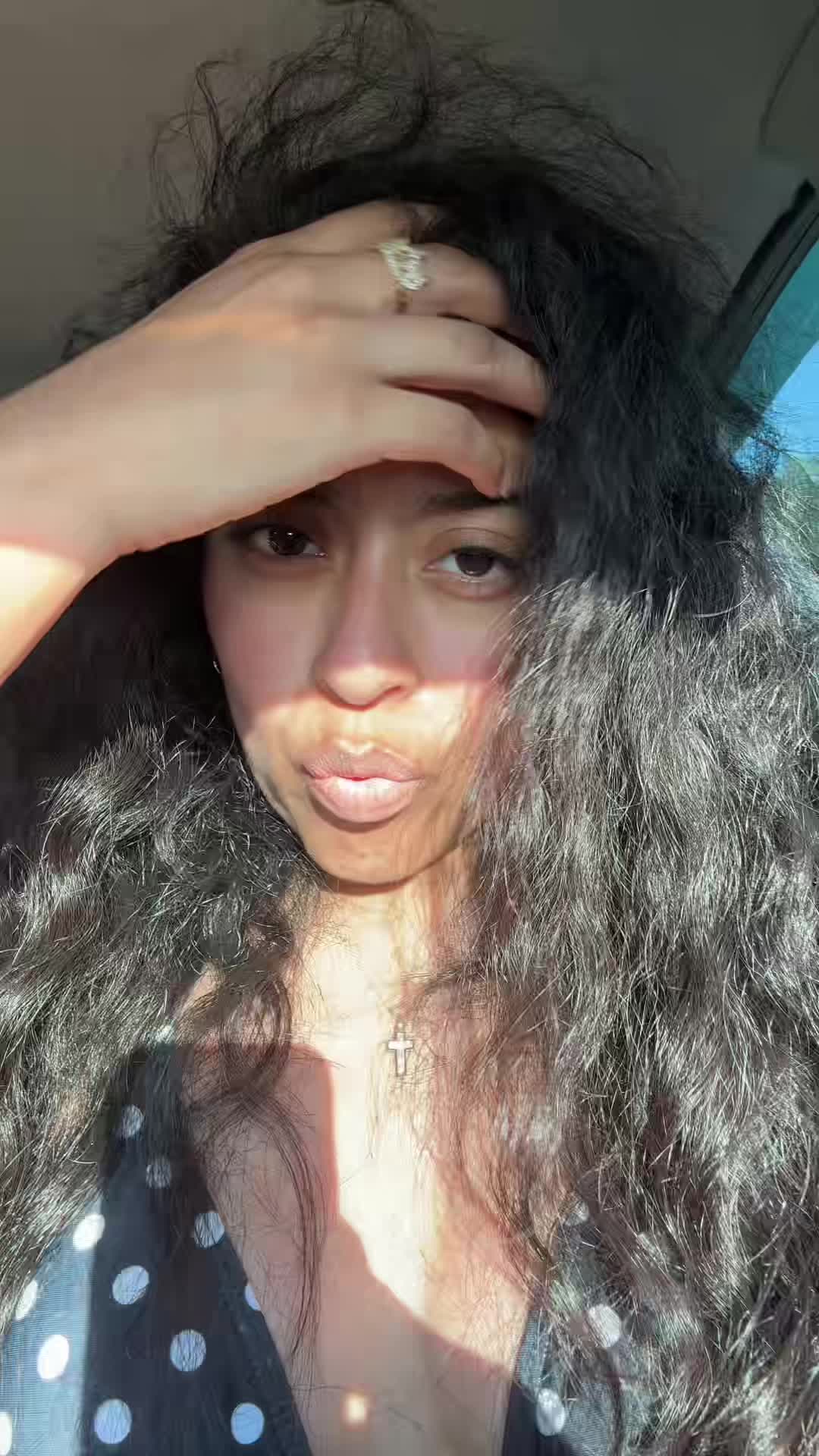 @yaneli