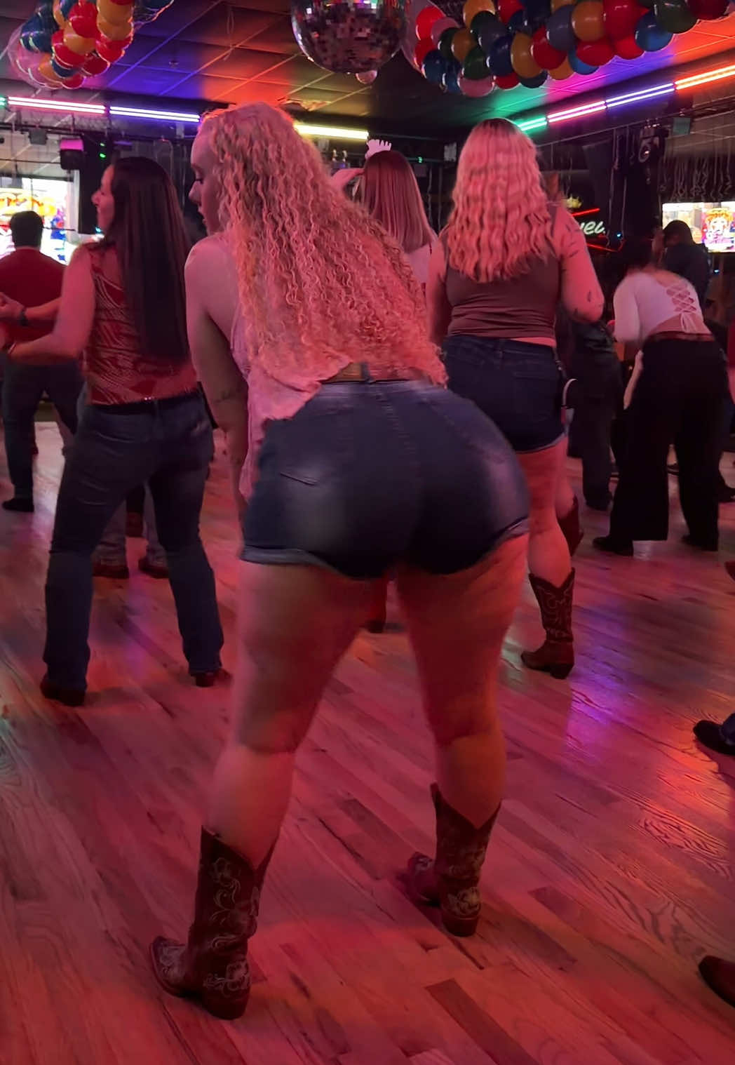 @Khloe Hernandez ♡