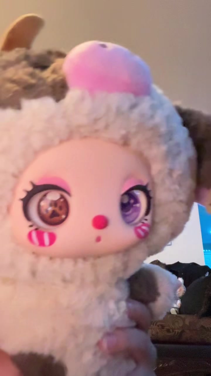 @LilHedghog