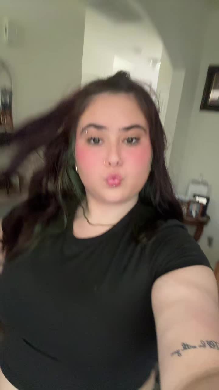 @maddie👩🏼&zwj;🦲