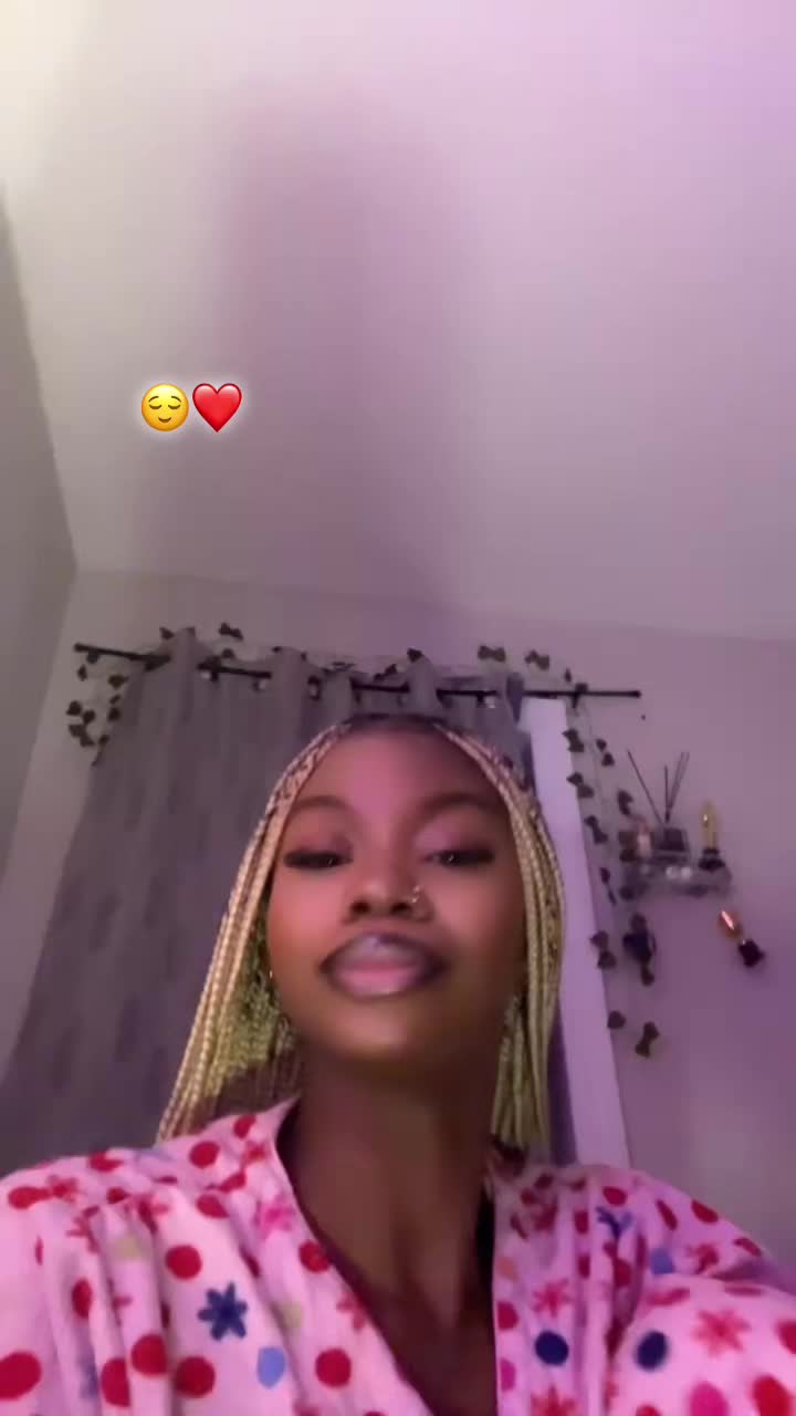 @💎 Nia 💎