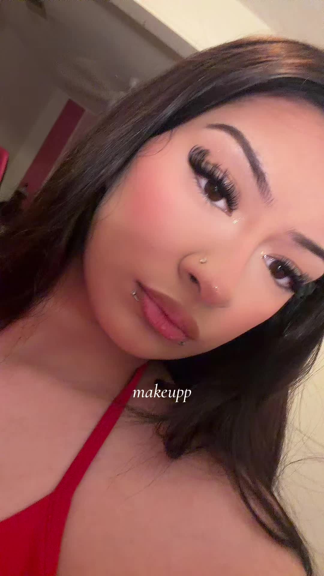 @yani ᥫ᭡