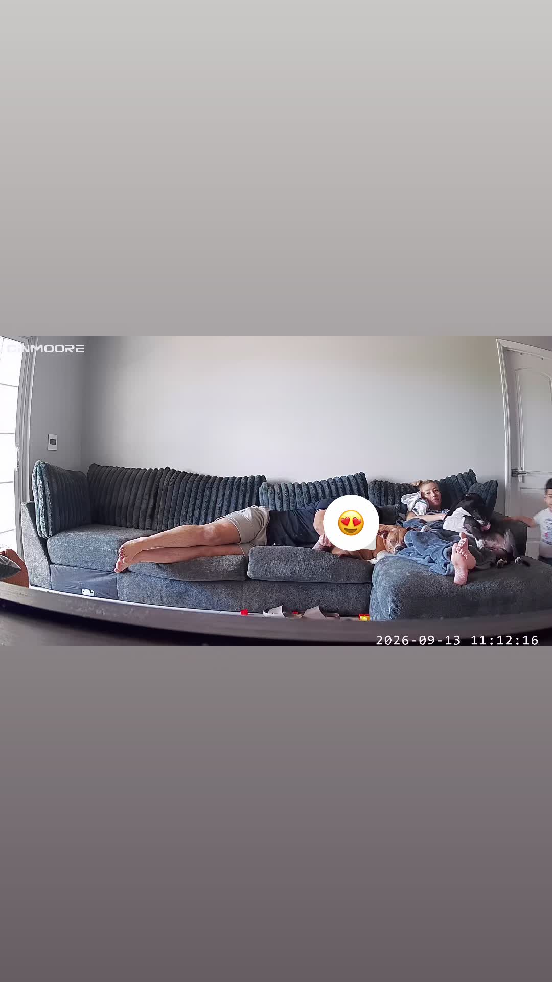 @angielttarazona