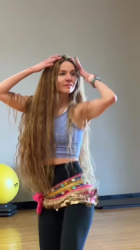 @marcelaknobf