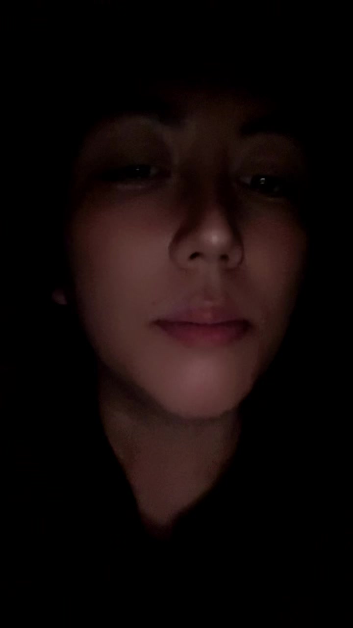 @Jeannni