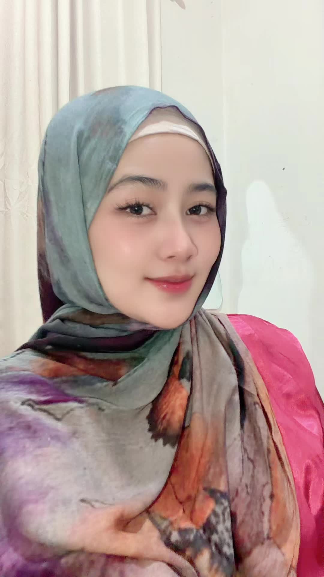 @Hajah_S