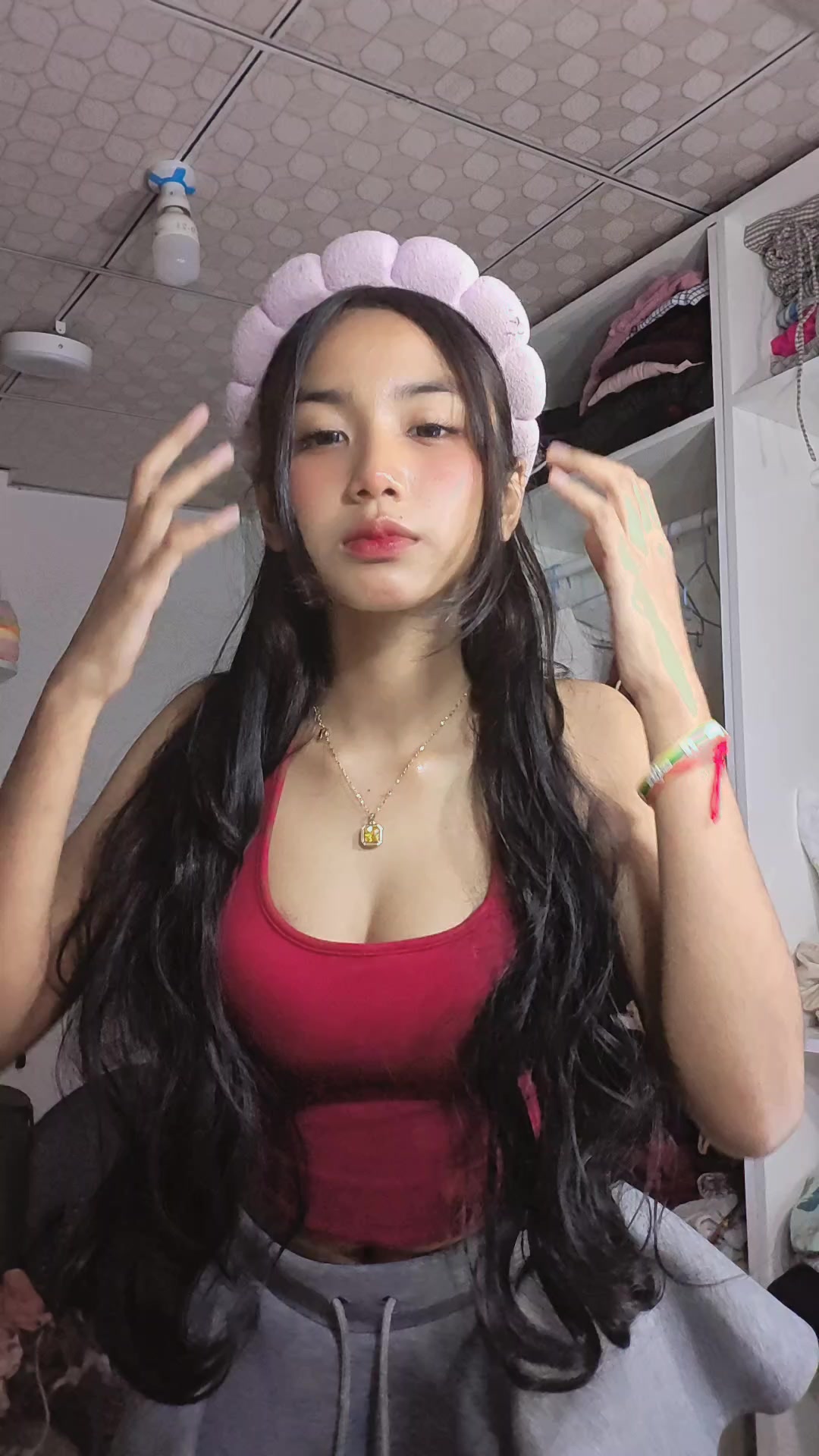 @Kitty