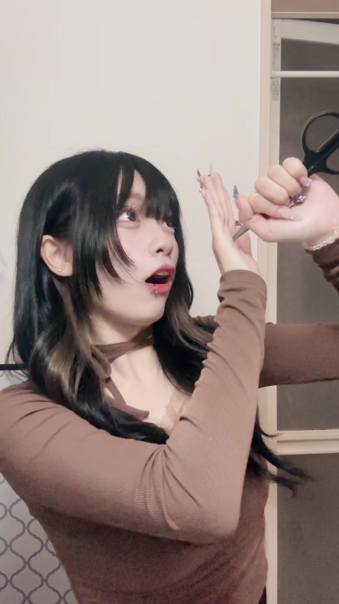 @三野宮 鈴 / さんのみや すず