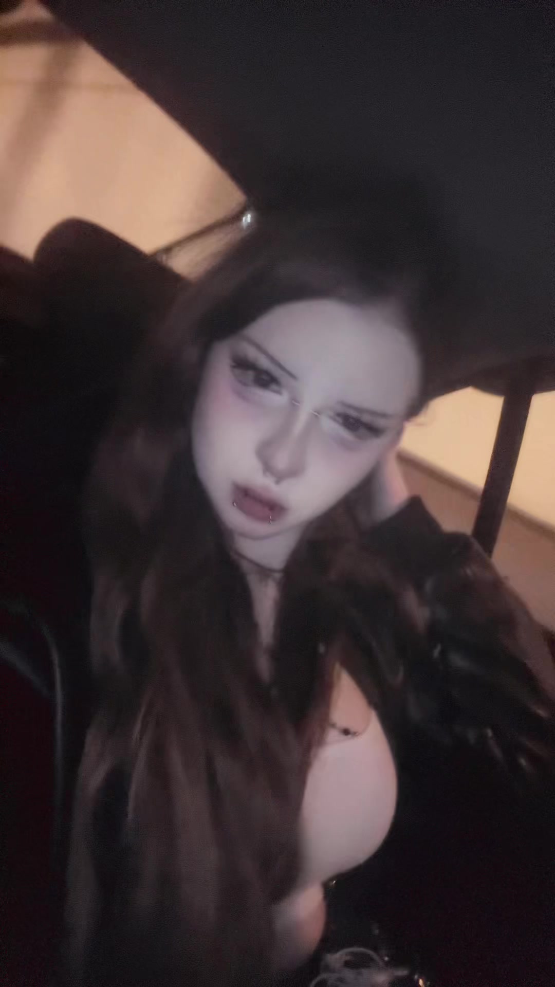 @лола <33