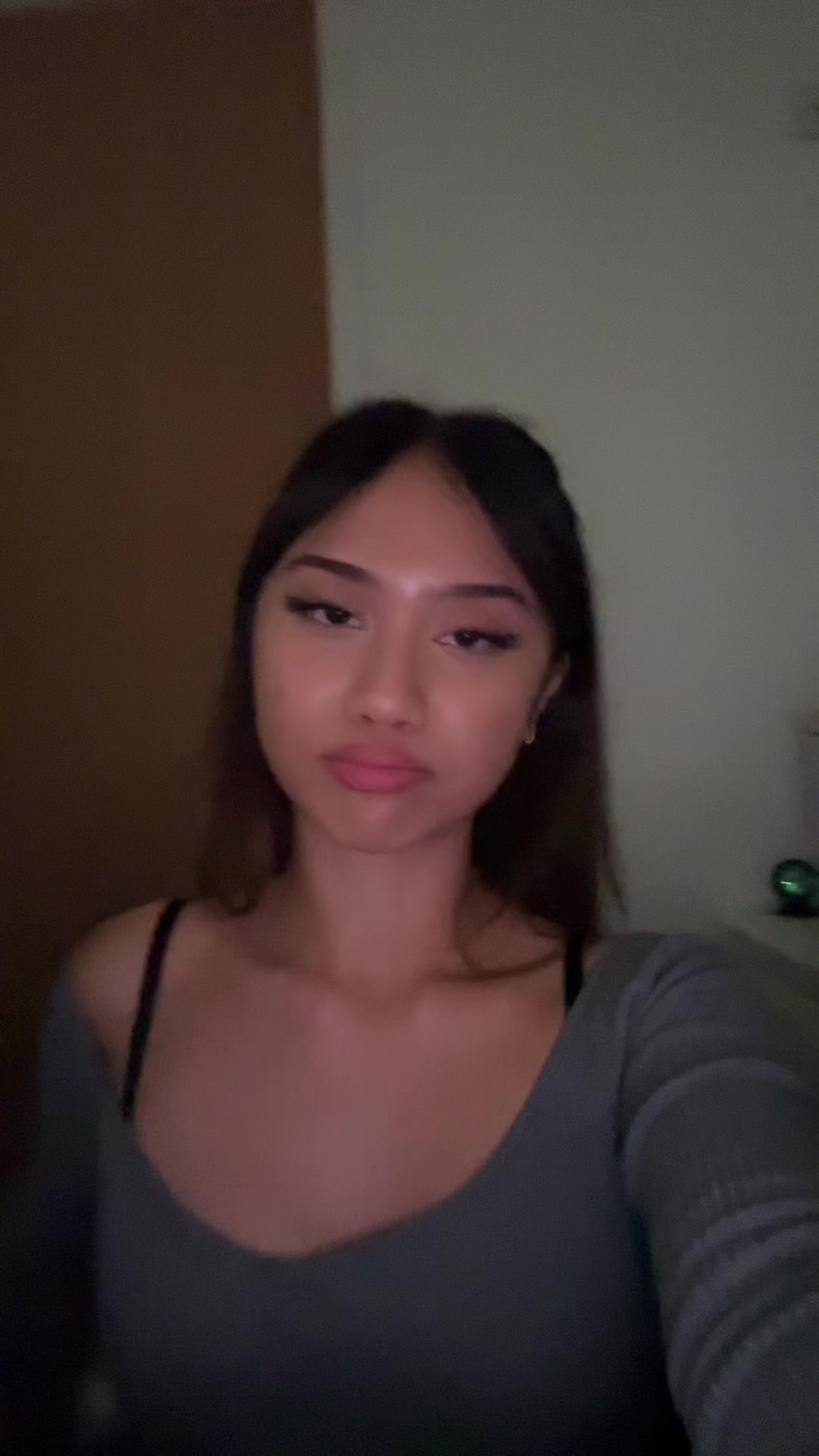 @zyra