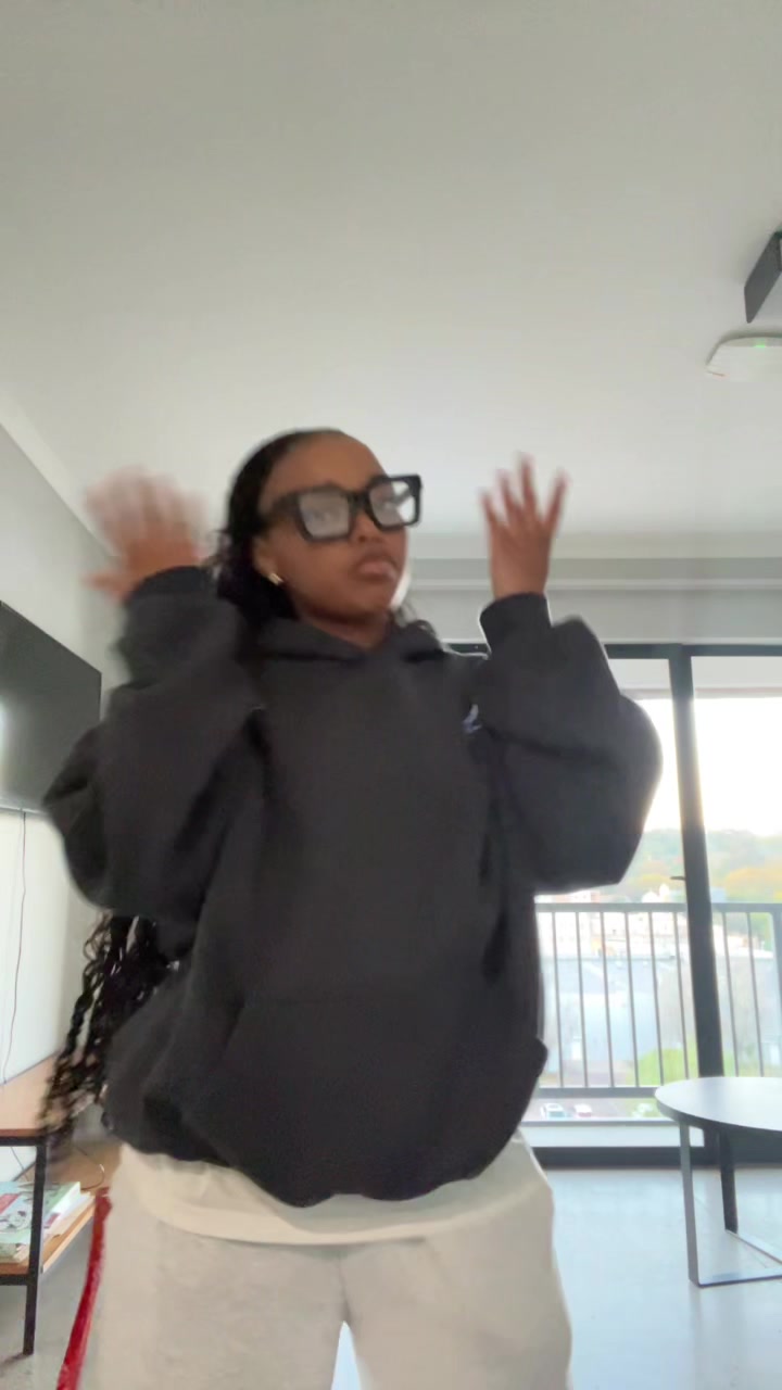 @Buhle.