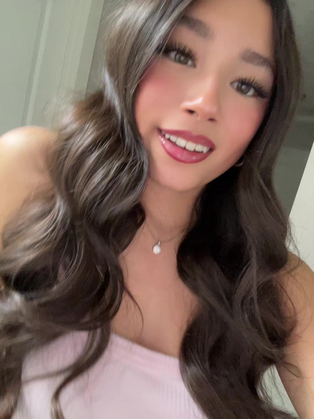 @𝓐𝓿𝓪