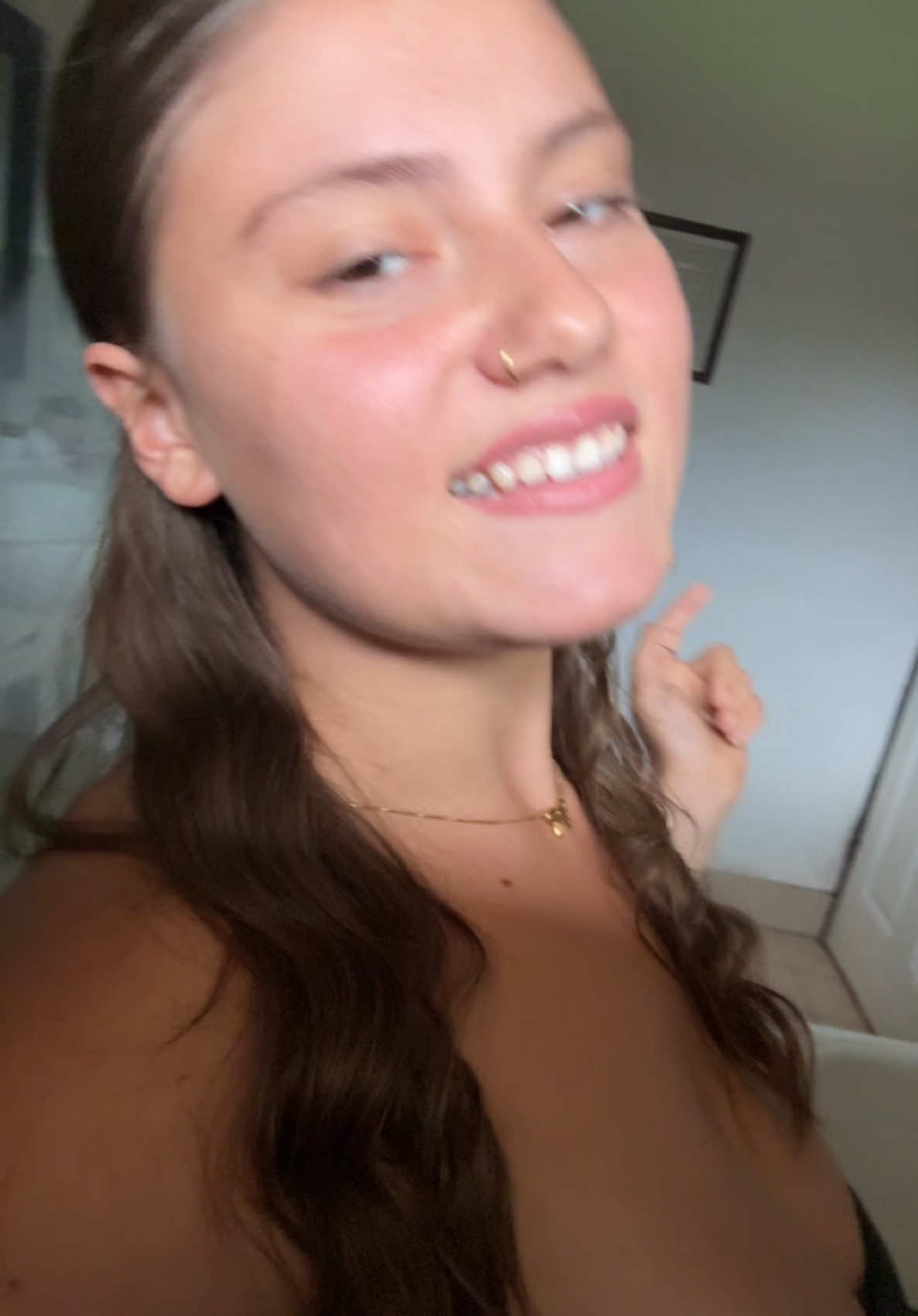 @Luna